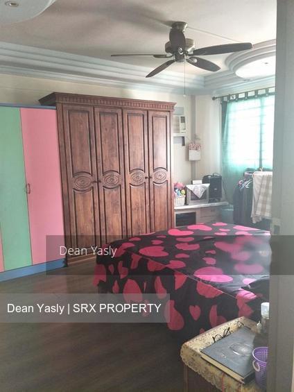 Blk 230 Jurong East Street 21 (Jurong East), HDB 5 Rooms #215505141
